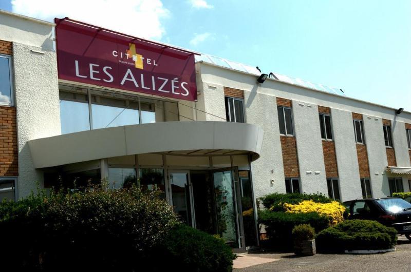 Citotel Hotel Les Alizes เอซีนส์ ภายนอก รูปภาพ