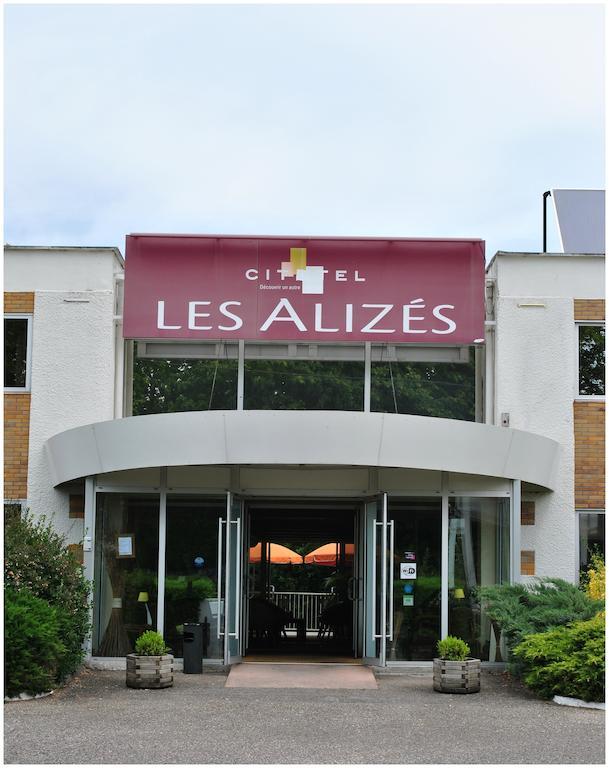 Citotel Hotel Les Alizes เอซีนส์ ภายนอก รูปภาพ